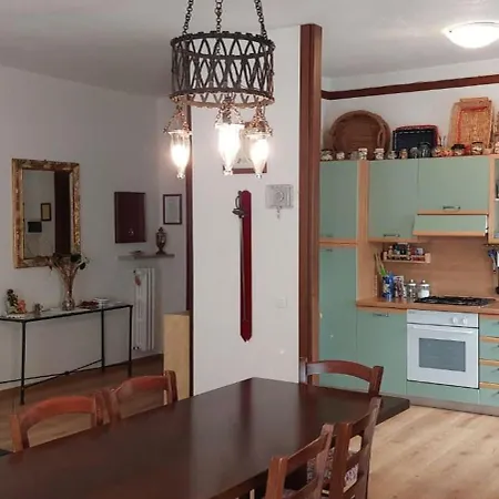 Apartment In Gemütlichem Kleinen *